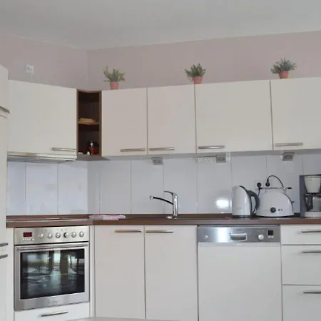 With 1 Bedroom בית נופש *